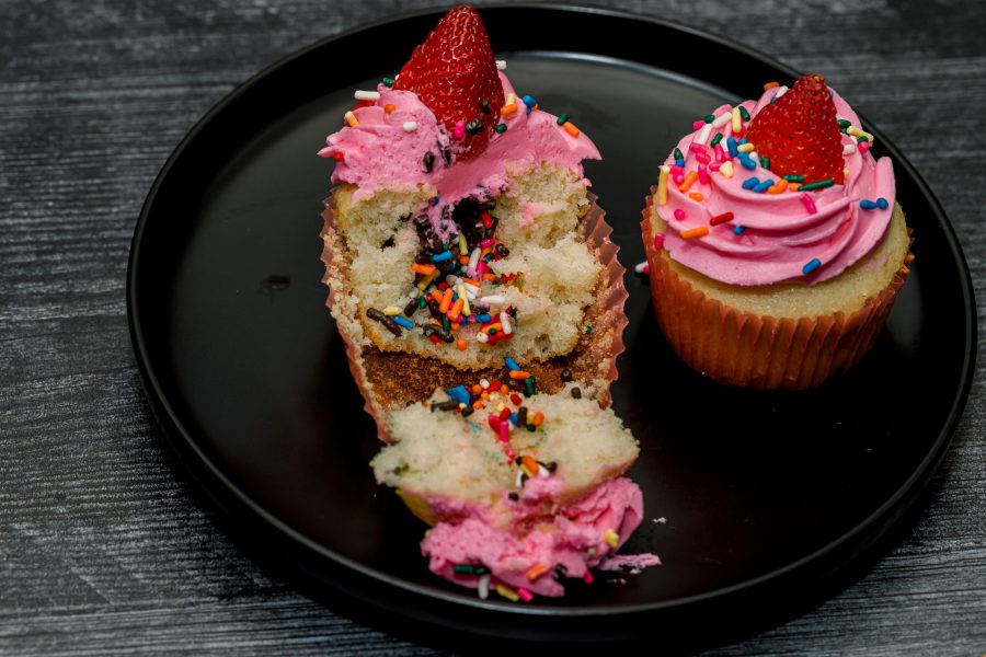 party-pinata-cupcakes